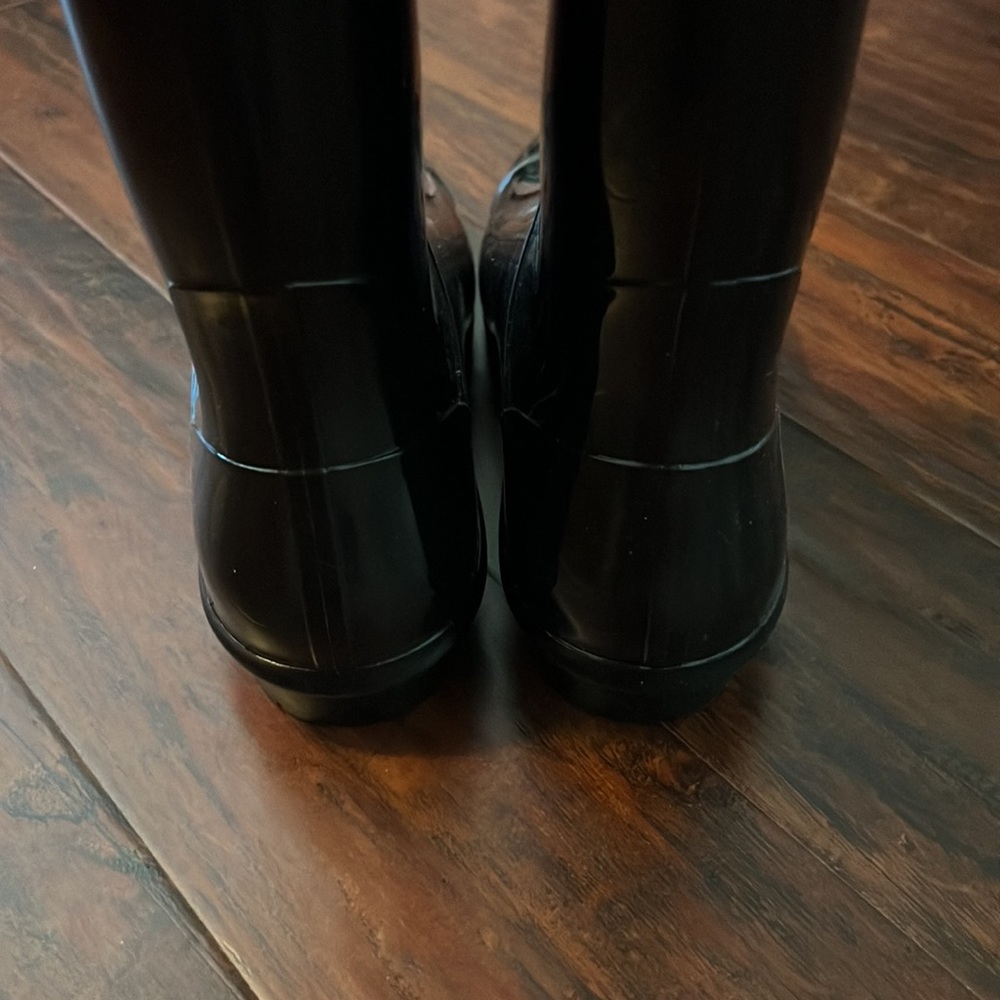 UGG RAIN BOOTS - Picture 4 of 8